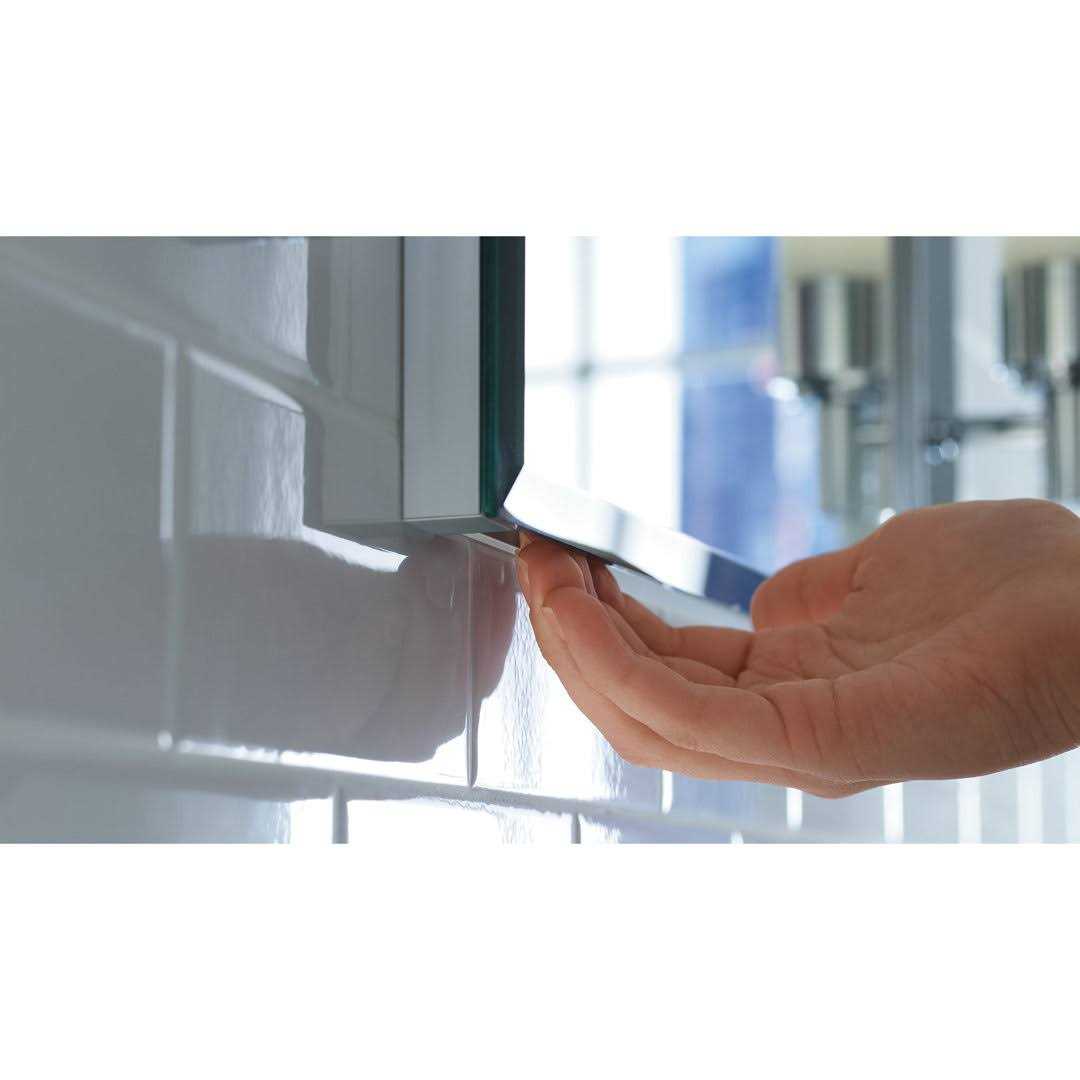 Robern RC1620D4FB1 R3 Series Medicine Cabinet - Image 3