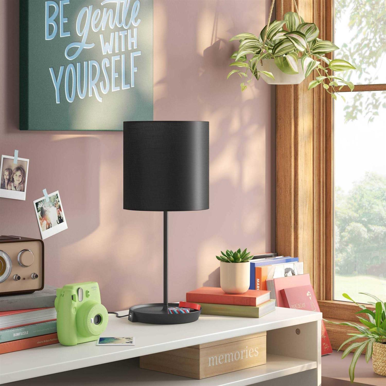 Room Essentials Stick Table Lamp - Image 4