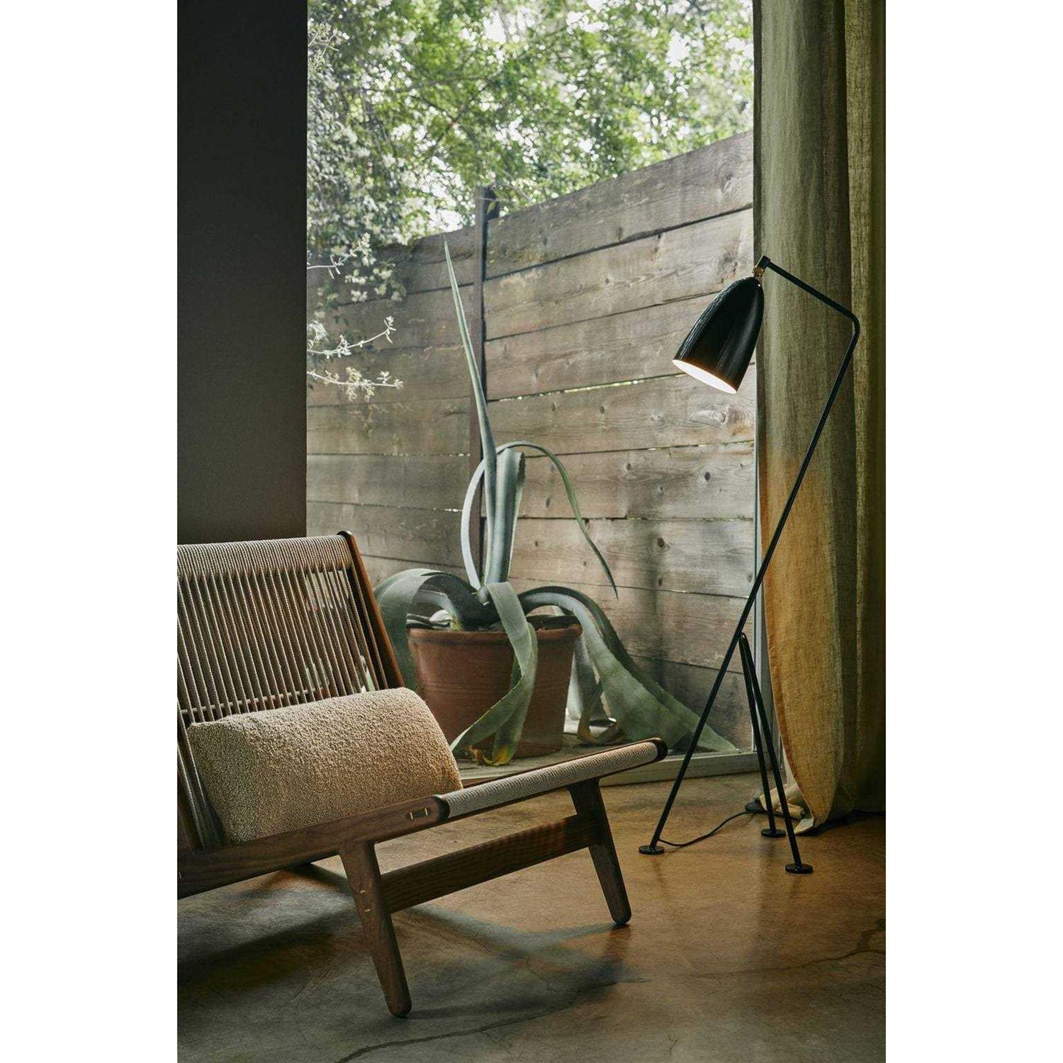 Gubi Grashoppa Floor Lamp - Image 3