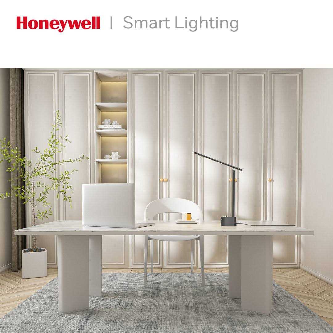 Honeywell Foldable Modern Table Lamp with USB A+C Charging Port - Image 2
