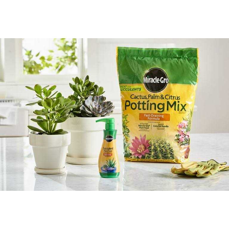 Miracle-Gro Cactus Palm Citrus Potting Mix - Image 3