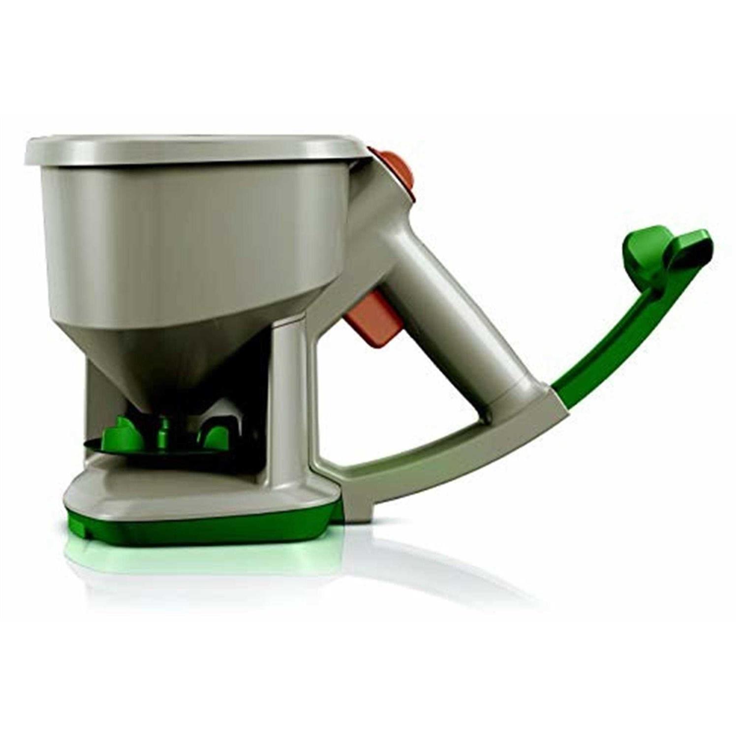 Scotts Whirl Hand-Powered Spreader - Image 3