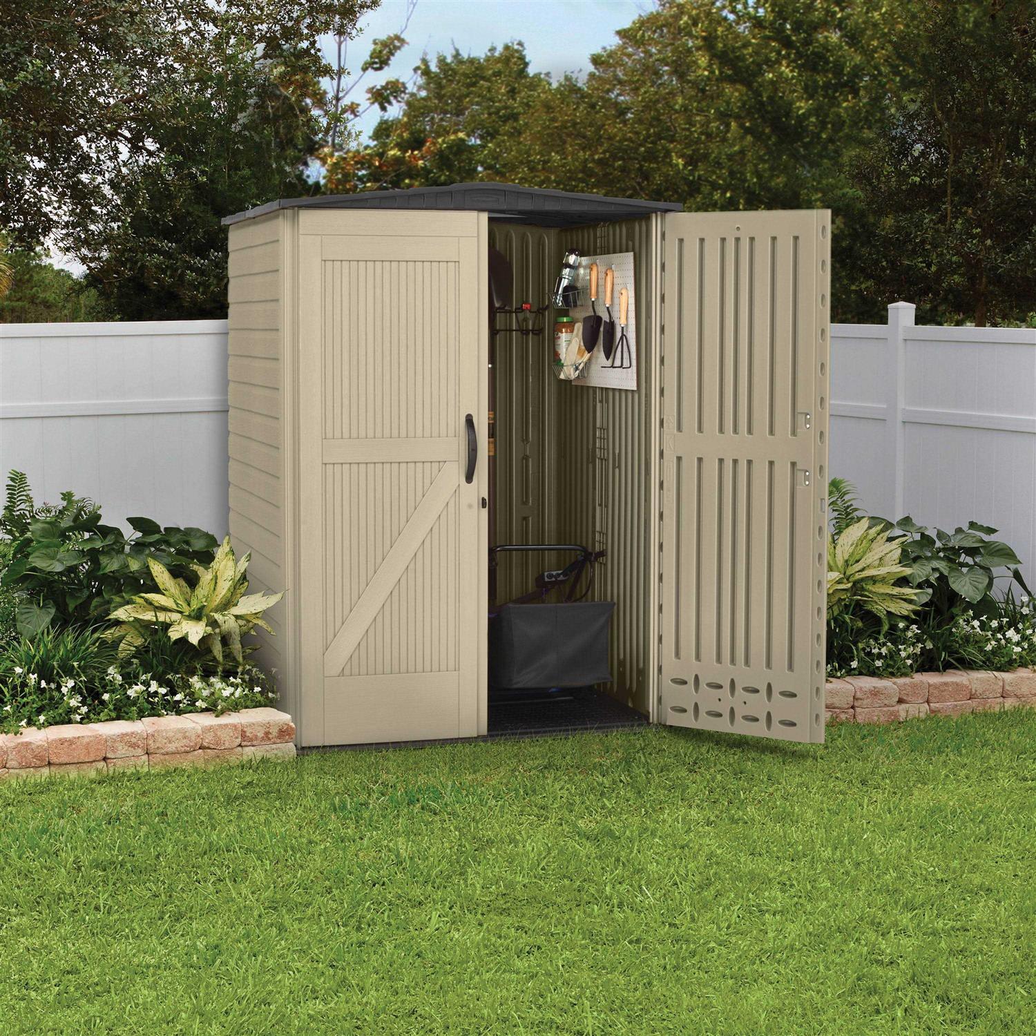 Rubbermaid Roughneck Vertical Storage Shed - Image 5