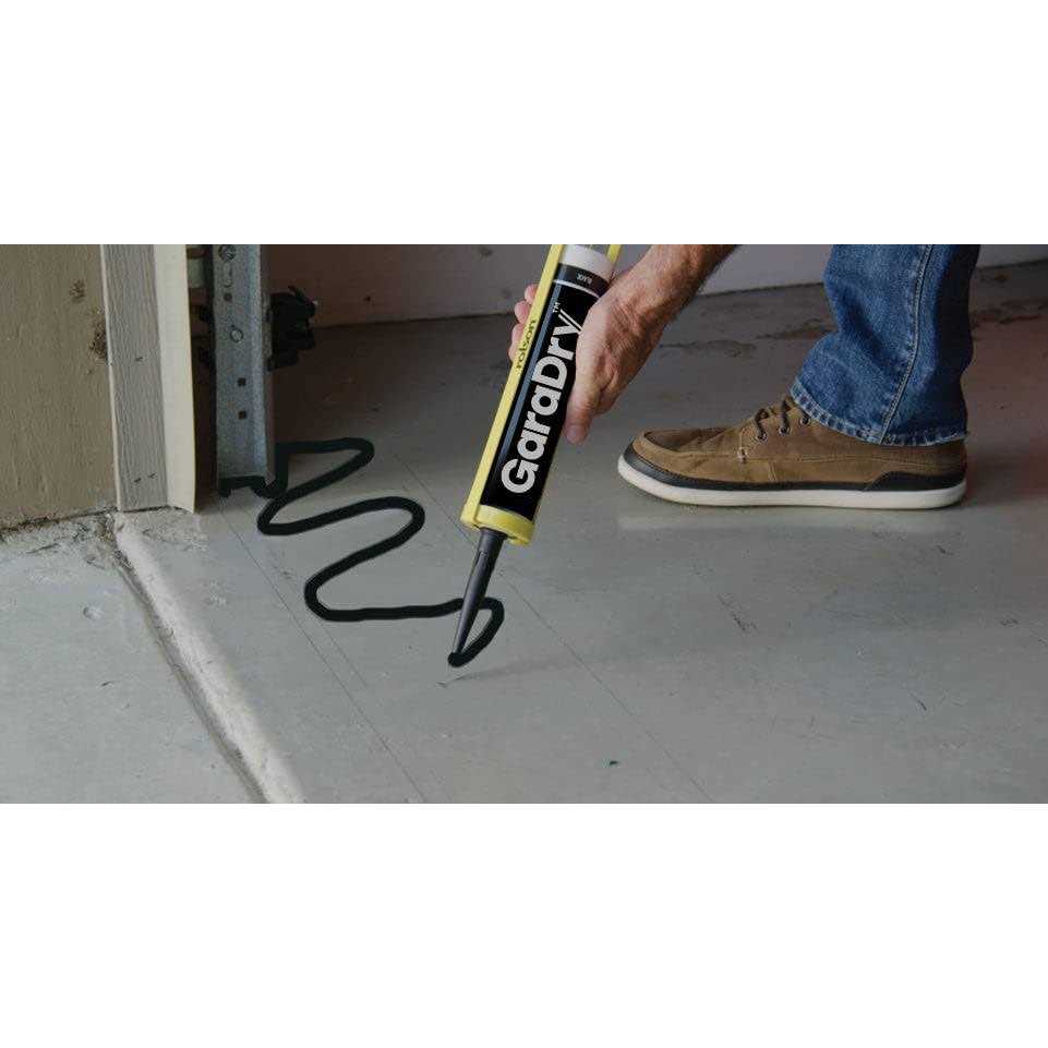 GaraDry 1 High Garage Door Flood Barrier Threshold Kit - Image 2