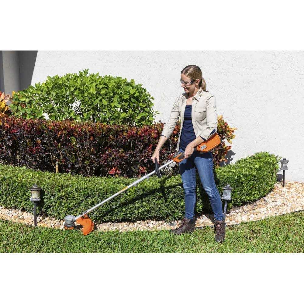 Husqvarna Weed Eater 320iL 40-volt 16-in Straight Battery String Trimmer - Image 2