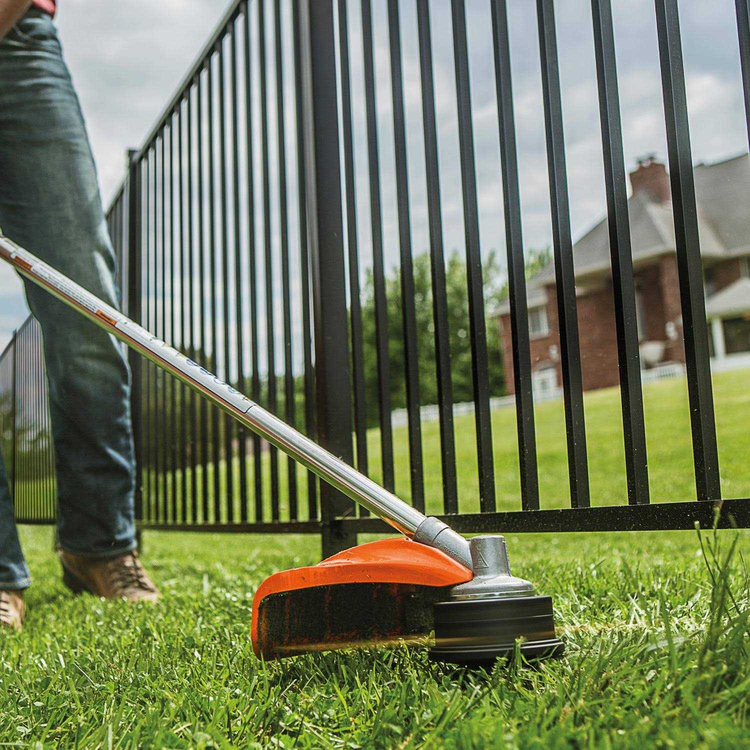 Stihl FS 56 RC-E Trimmer - Image 2