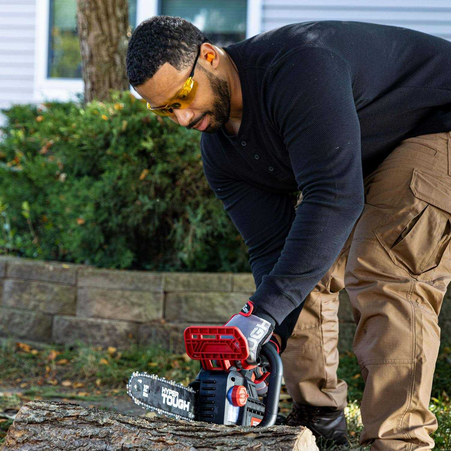 Hyper Tough 20V 4.0Ah Battery Powered 12 Brushless Chainsaw HT22-401-03-03 - Image 5