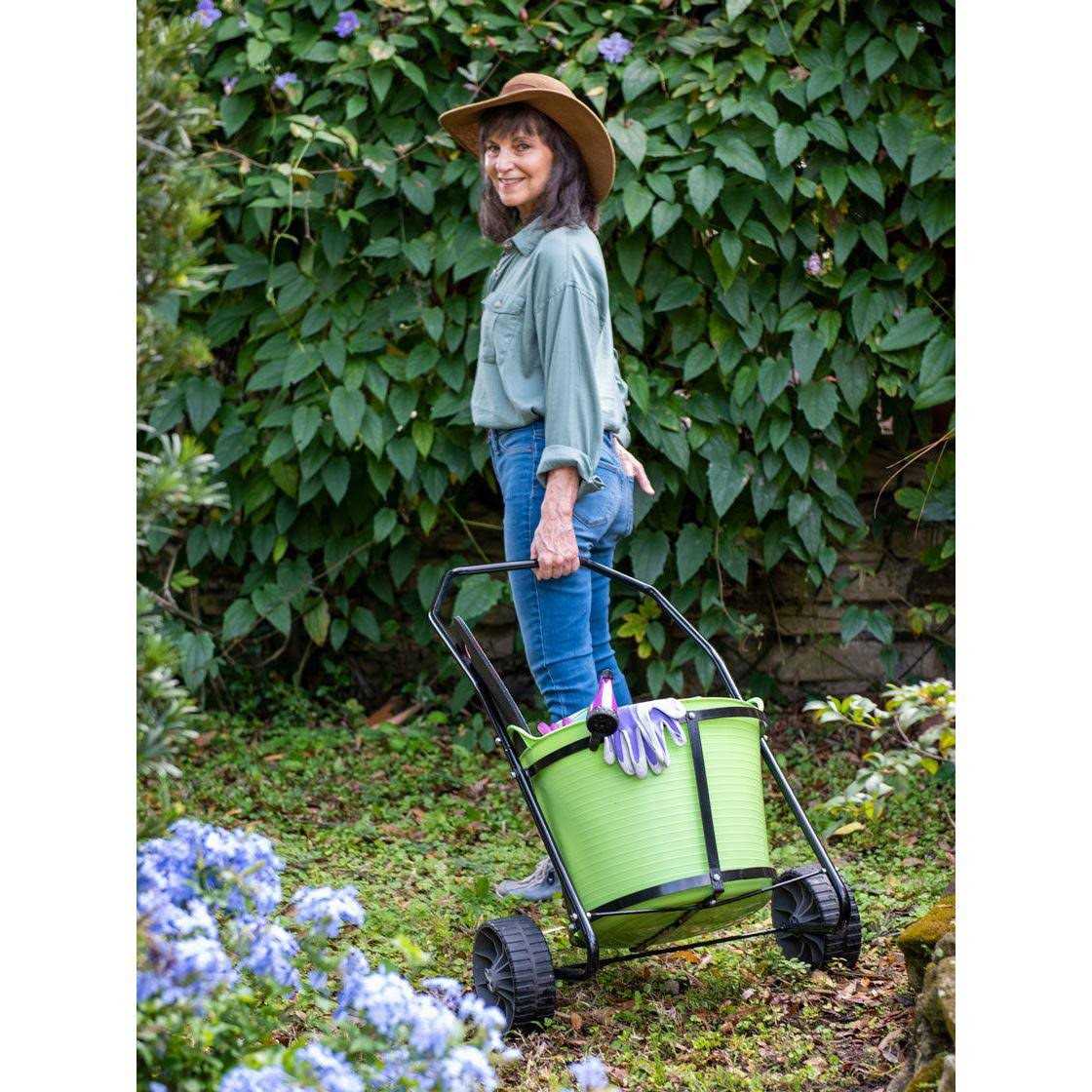 Gardener's Supply Company Garden Clean-up Cart with Tubtrug - Image 3
