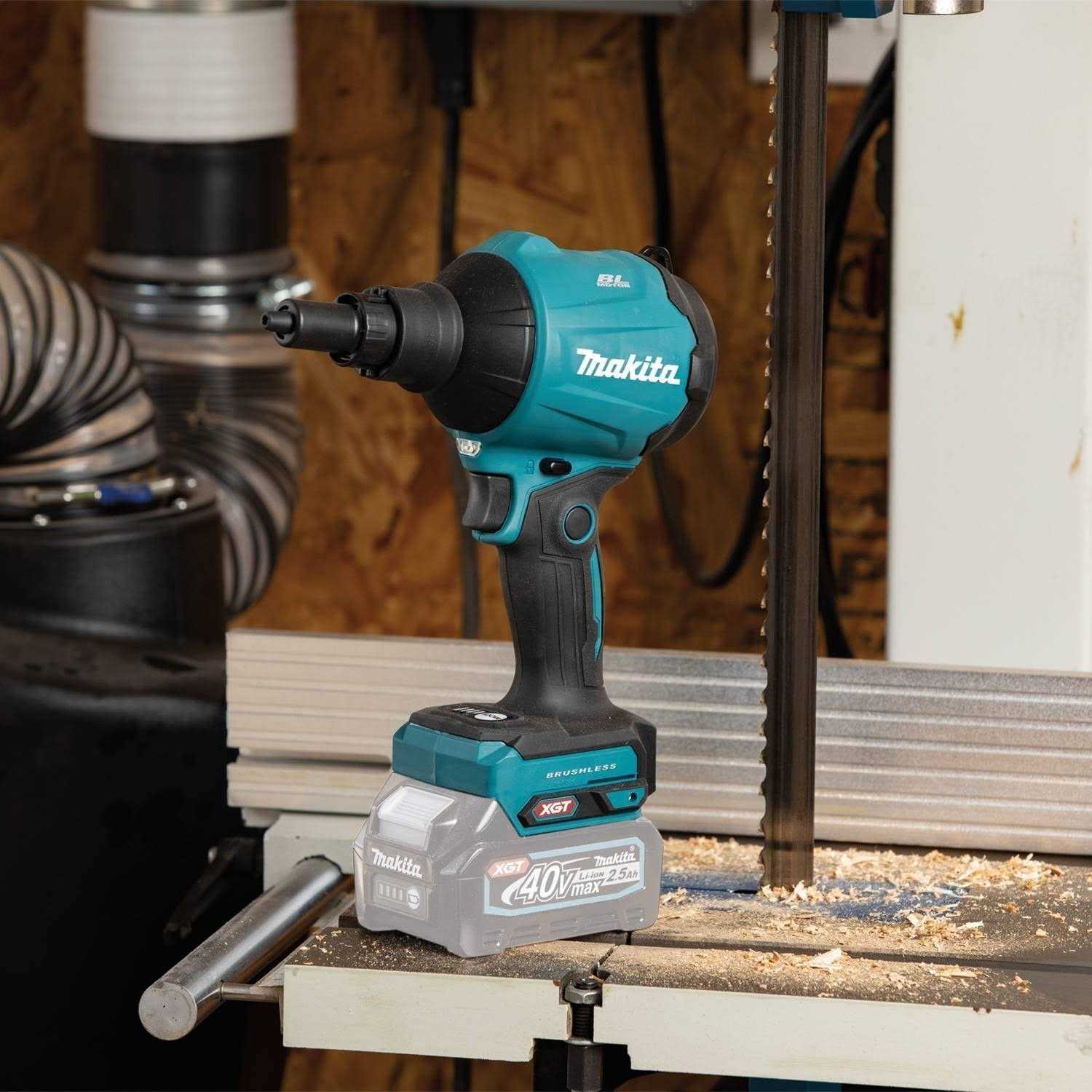 Makita GSA01Z 40V max XGT Brushless Cordless High Speed Dust Blower - Image 5