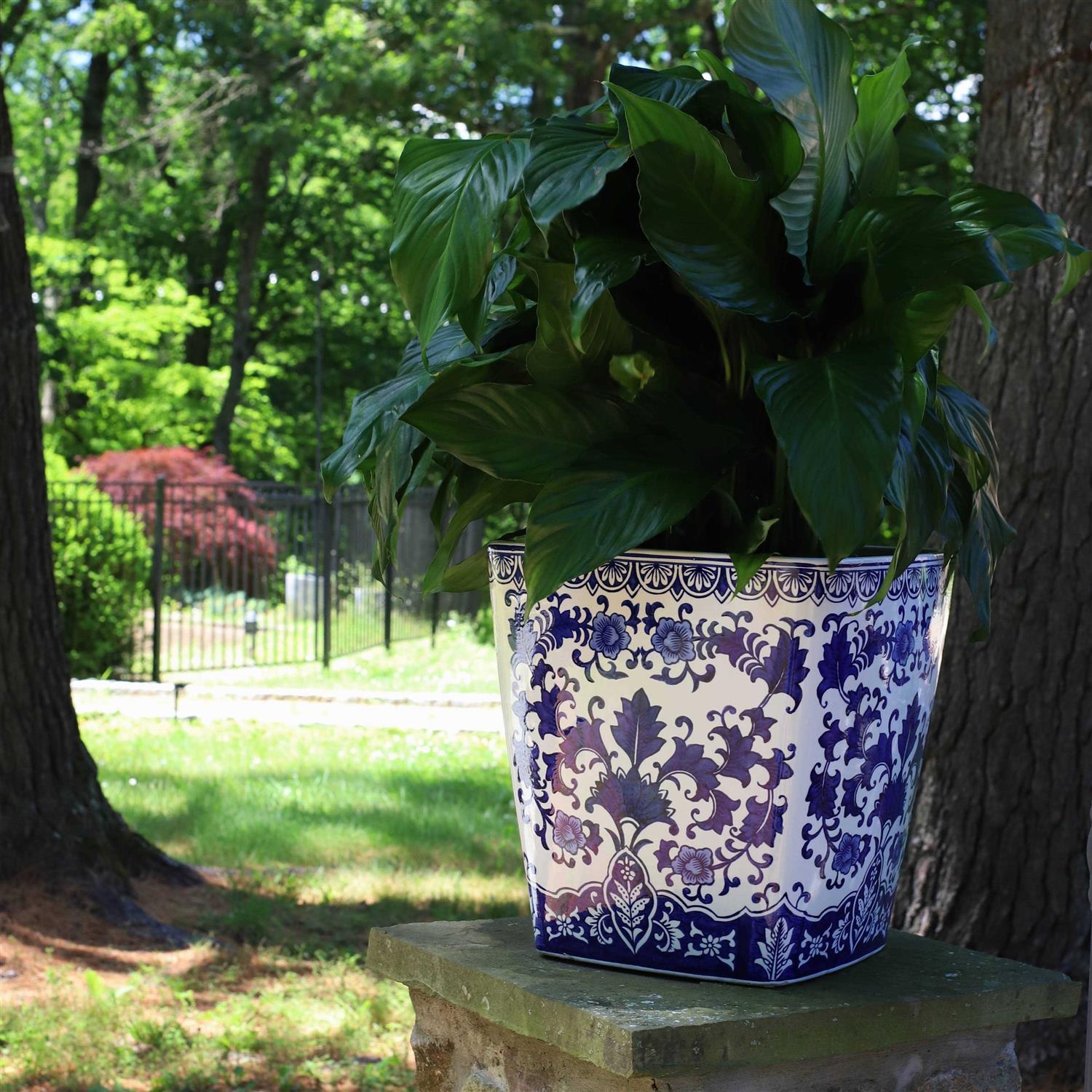 Euro Ceramica ClayBarn Blue and White Camelia Ceramic Garden Planter - Image 2
