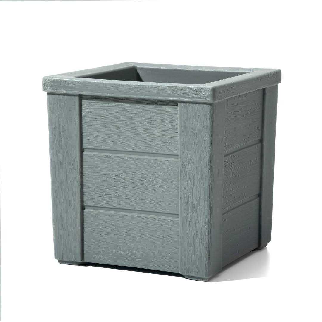Step2 Lakewood Planter - Image 3