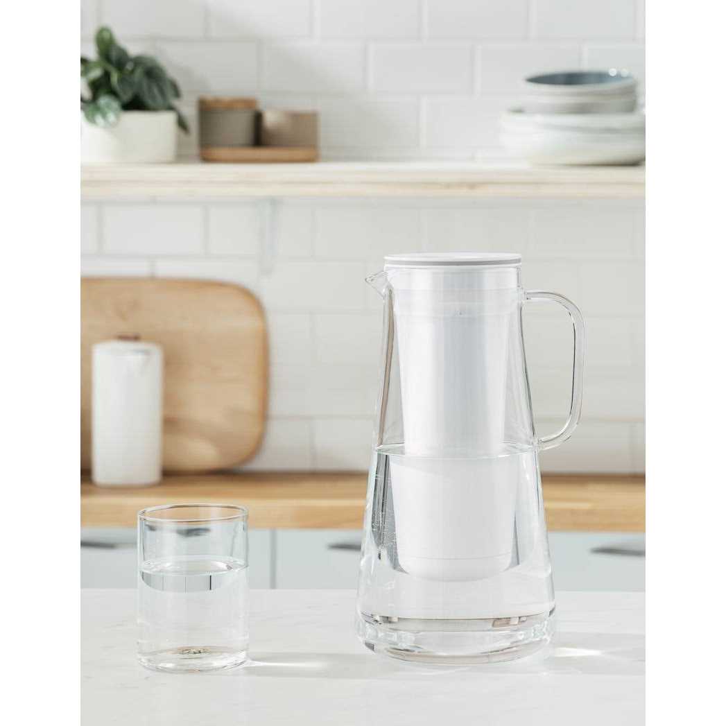 LifeStraw Home Water Filter Pitcher - Image 4